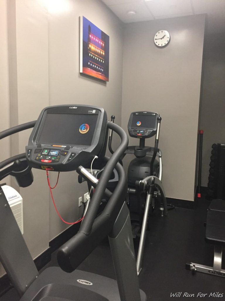 a exercise bike in a room