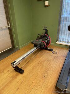 a exercise bike in a room