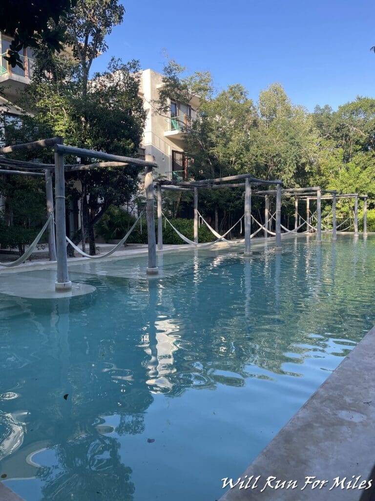 a pool with ropes over it